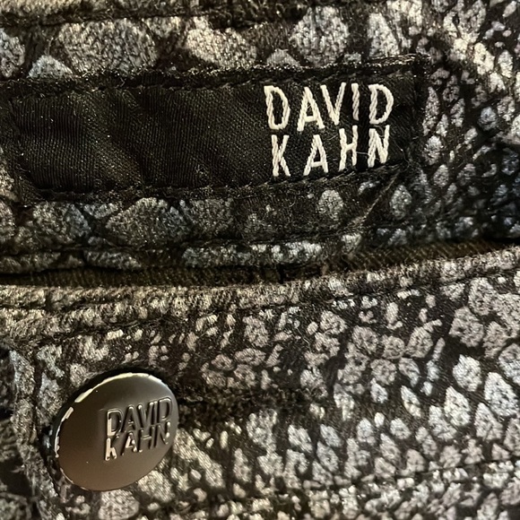 DAVID KAHN metallic snake print ankle jean stretch straight cut silver black 30w - Picture 5 of 13
